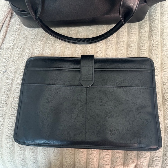 BEIS The Convertible Mini-Weekender in Black - Picture 7 of 12